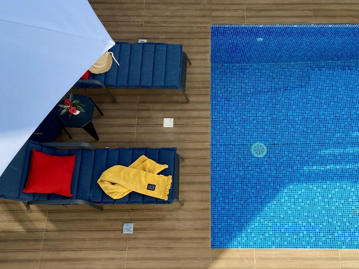 Kalimera Villa *